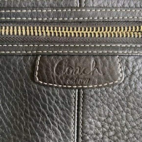 Coach Shoulder Bag - Picture 2 of 10